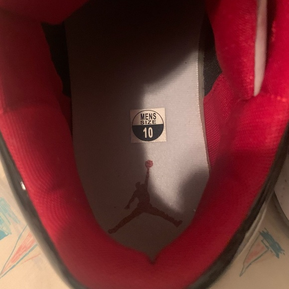 Jordan Max aura 2 brand new w/box - Picture 5 of 5